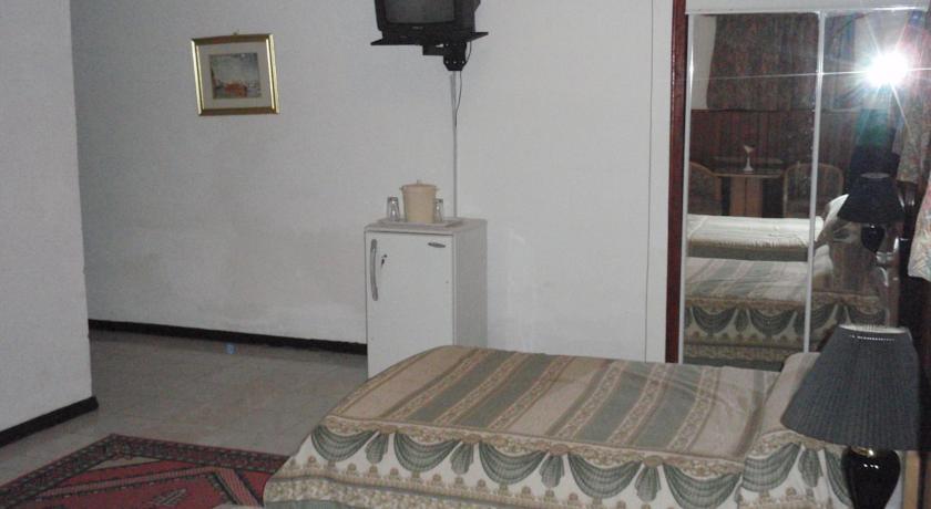 Hill View Hotel West Airport Accra Kamer foto